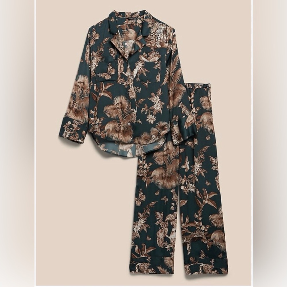 Banana Republic Satin Pajama Set - Emerald size small